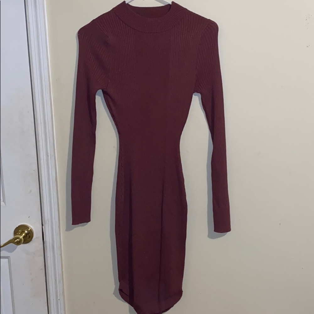 Long sleeve midi dress